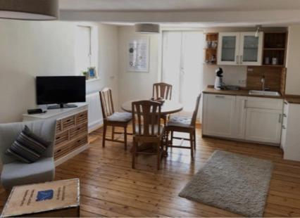 Wohlfuehl Appartments Felsberg Dış mekan fotoğraf